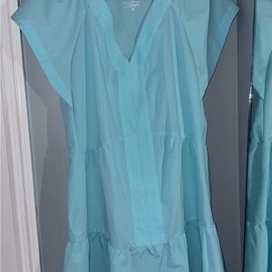 Vineyard Vines Sophie Harbor Tiered
Ruffle Seersucker Dress Size XL NWOT